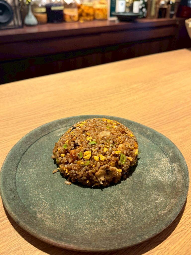 酒粕チャシューとオイスター麹の海鮮チャーハン